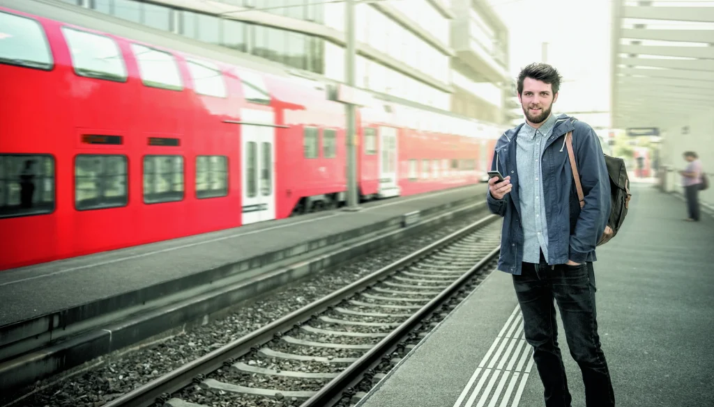 SZU_D_01_desktop_20220512_g_msr