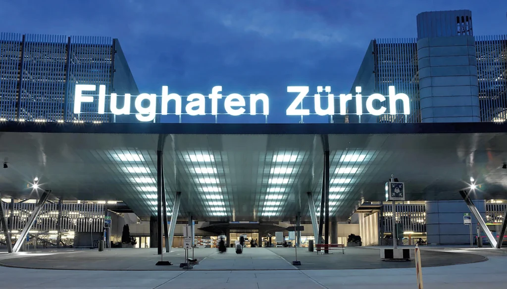 FlughafenZuerich_S_01_desktop_20220505_g_msr