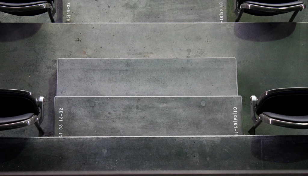 BossardArena_Signaletik_01_desktop_20241211_mittel_ler