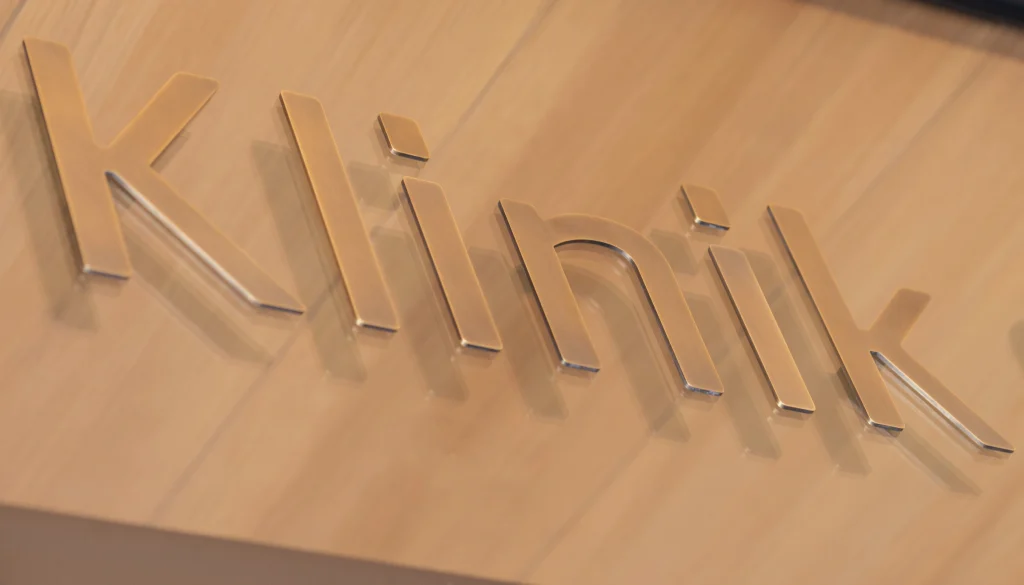 Schloss_Mamern_S_01_Desktop_20241217_m_ler