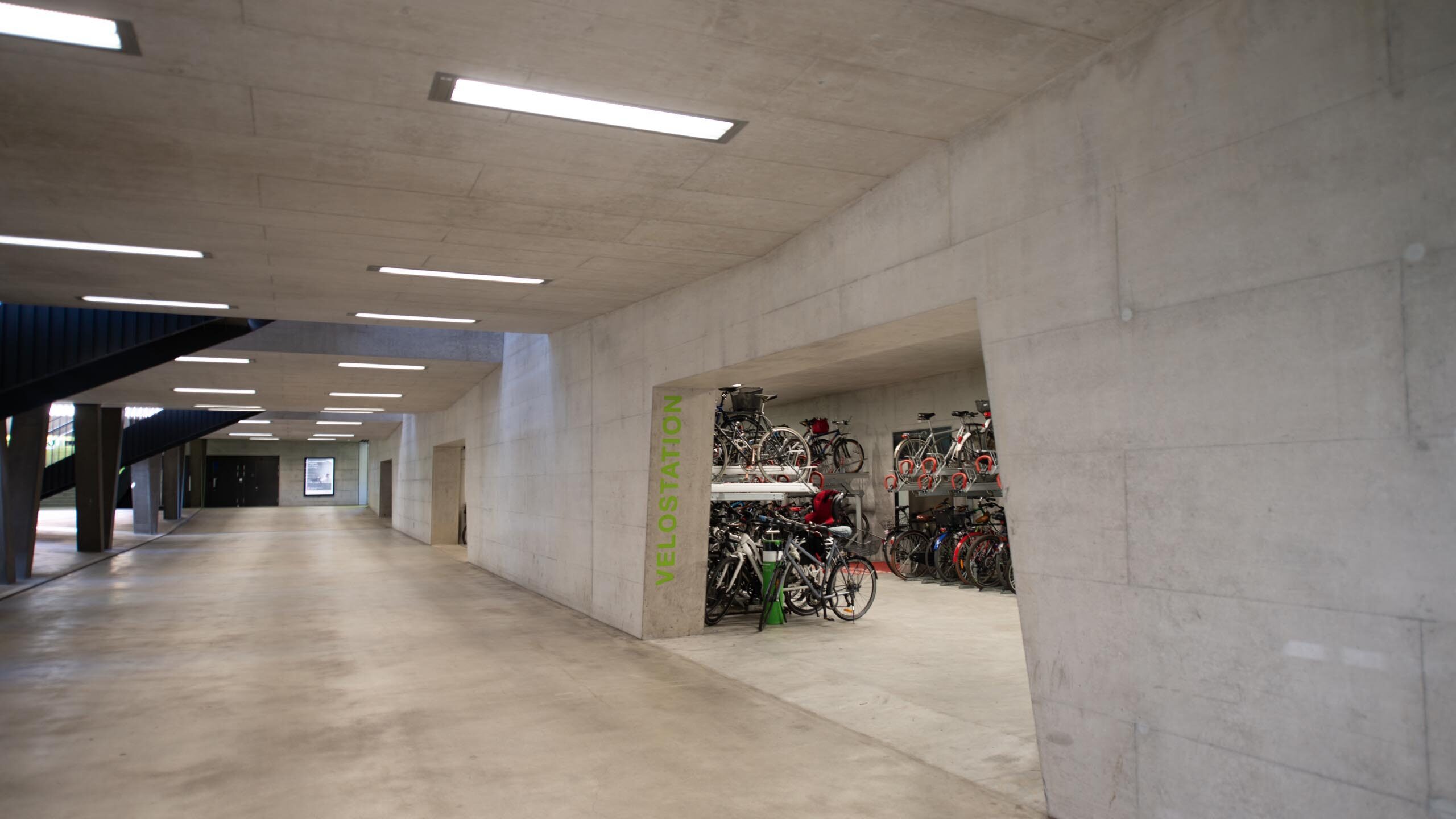 Velostation_Bhf_Oerlikon_03_Desktop_20250110_m_ler